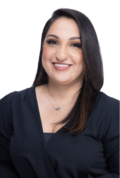 MARYAM VASEK~HEADSHOT